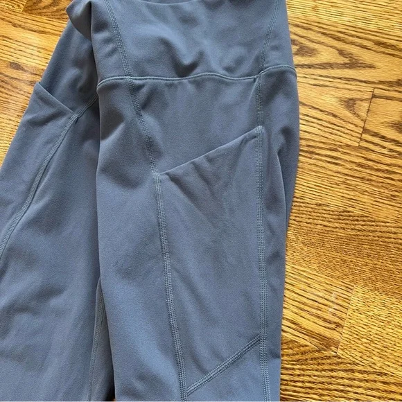 Buffbunny Hushberry Contour Pocket Leggings - Picture 9 of 16